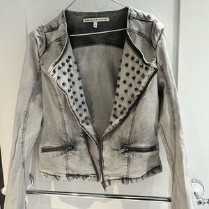 Romeo and Juliet Couture Gray Studded Jean Women's Jacket